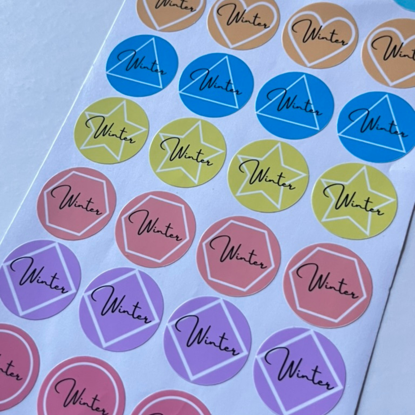 Round Geometric Rainbow Name Label